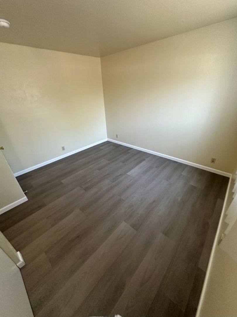Apartment for rent at 15600 Via Granada, San Lorenzo, CA 94580