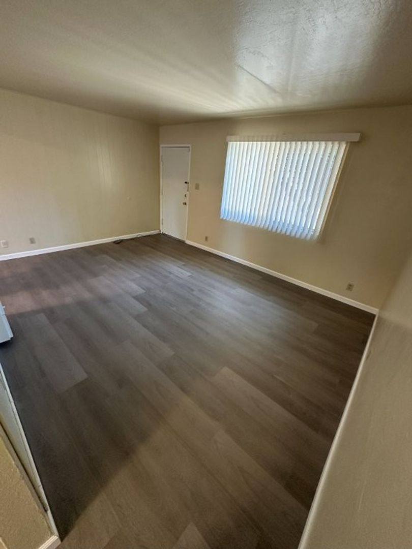 Apartment for rent at 15600 Via Granada, San Lorenzo, CA 94580