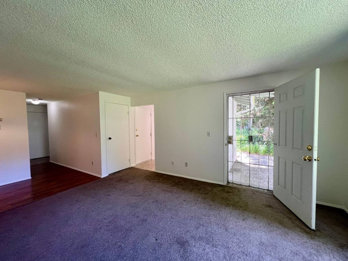 Apartment for rent at 6102 Glen Mary Lane SE, Lacey, WA 98503
