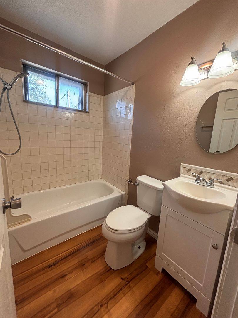 Apartment for rent at 3216 S Grand Ave, Joplin, MO 64804