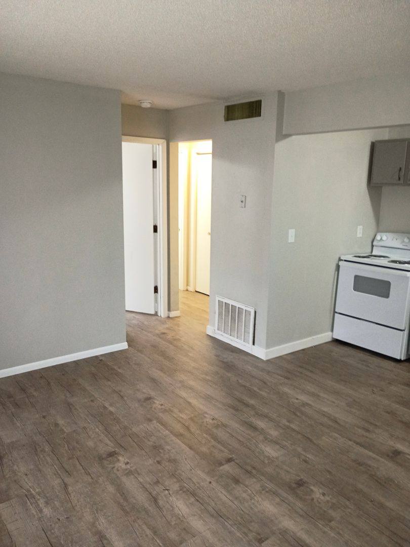 Apartment for rent at 3216 S Grand Ave, Joplin, MO 64804