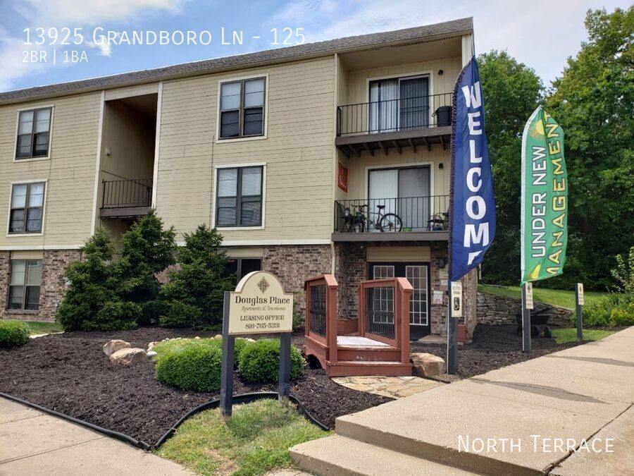Apartment for rent at 13925 Grandboro Lane #125, Grandview, MO 64030