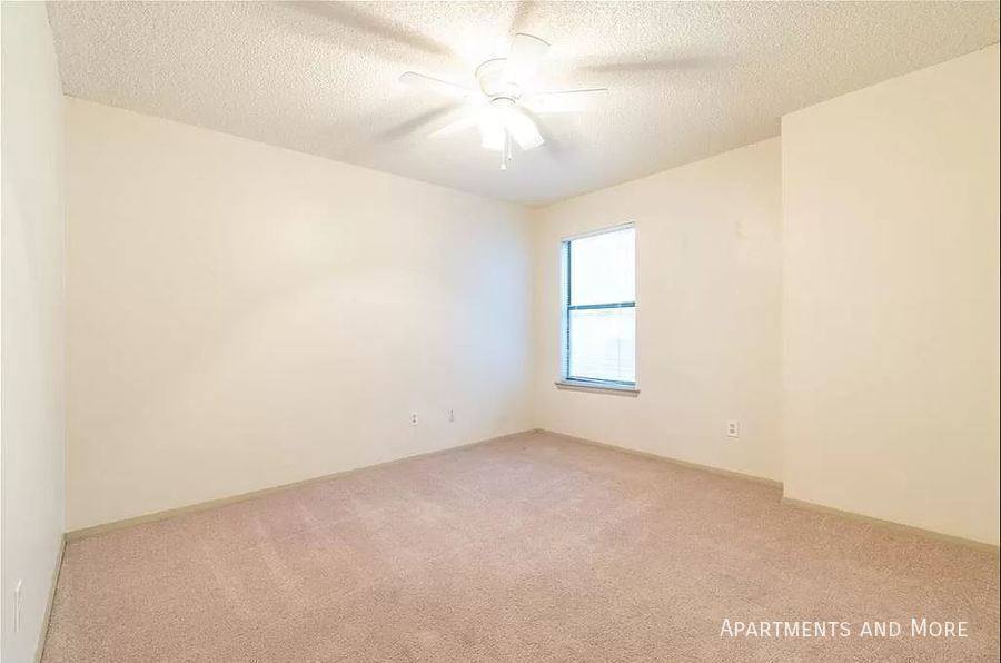 Apartment for rent at 402 N Fredericksburg St #1, San Marcos, TX 78666