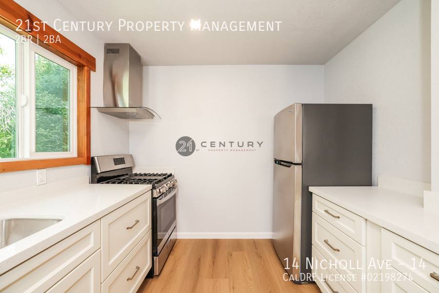 Townhouse for rent at 14 Nicholl Ave #14, Richmond, CA 94801