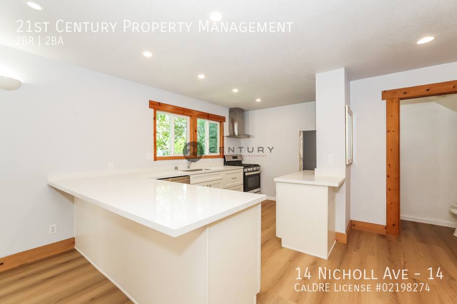 Townhouse for rent at 14 Nicholl Ave #14, Richmond, CA 94801