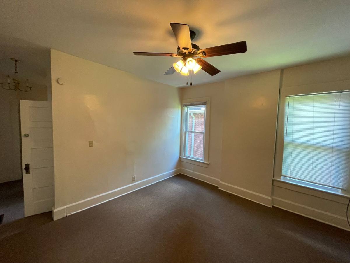 Apartment for rent at 2304-2306 N High St, Columbus, OH 43202
