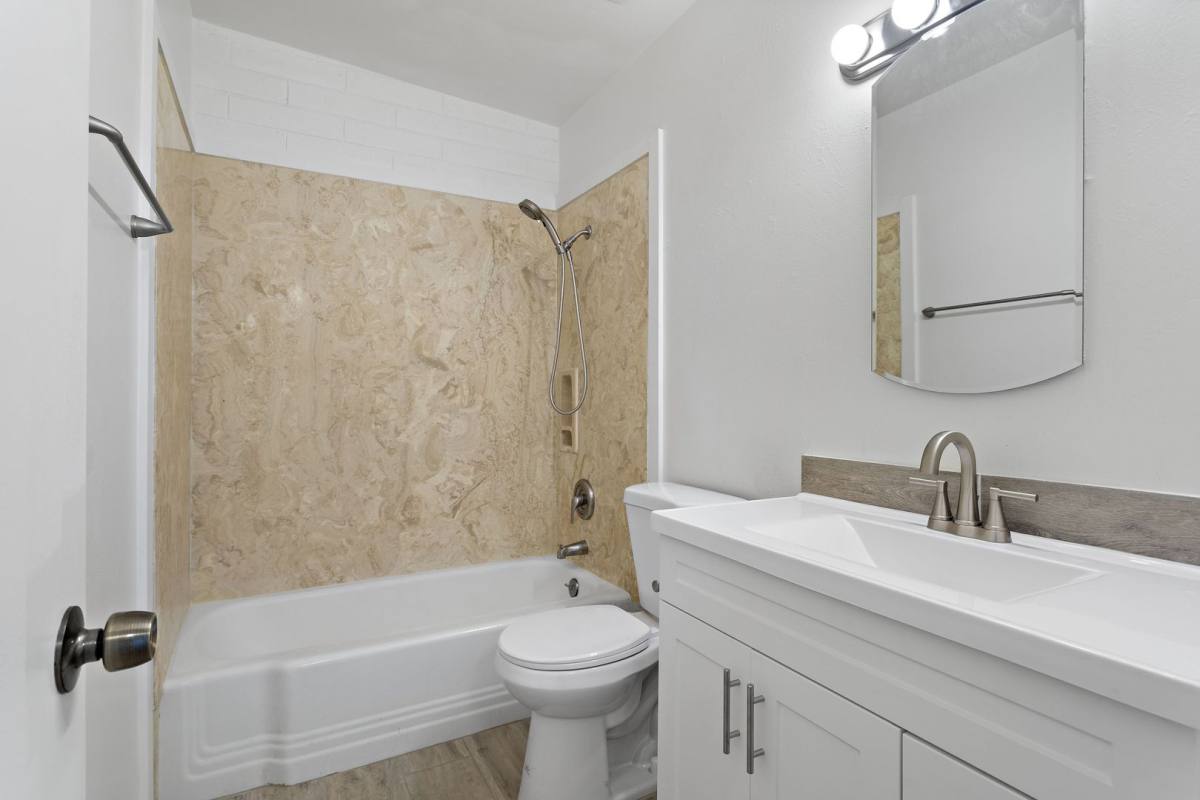 Apartment for rent at 1515 E Blacklidge Dr, Tucson, AZ 85719