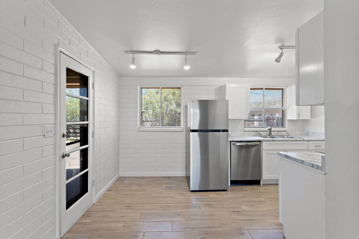 Apartment for rent at 1515 E Blacklidge Dr, Tucson, AZ 85719