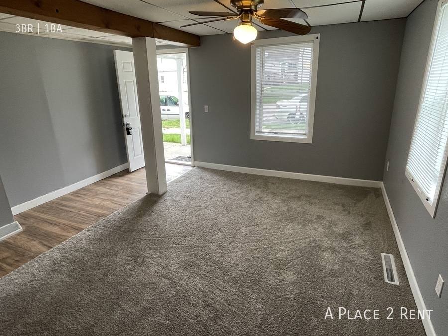 Apartment for rent at 315 S St, Baraboo, WI 53913