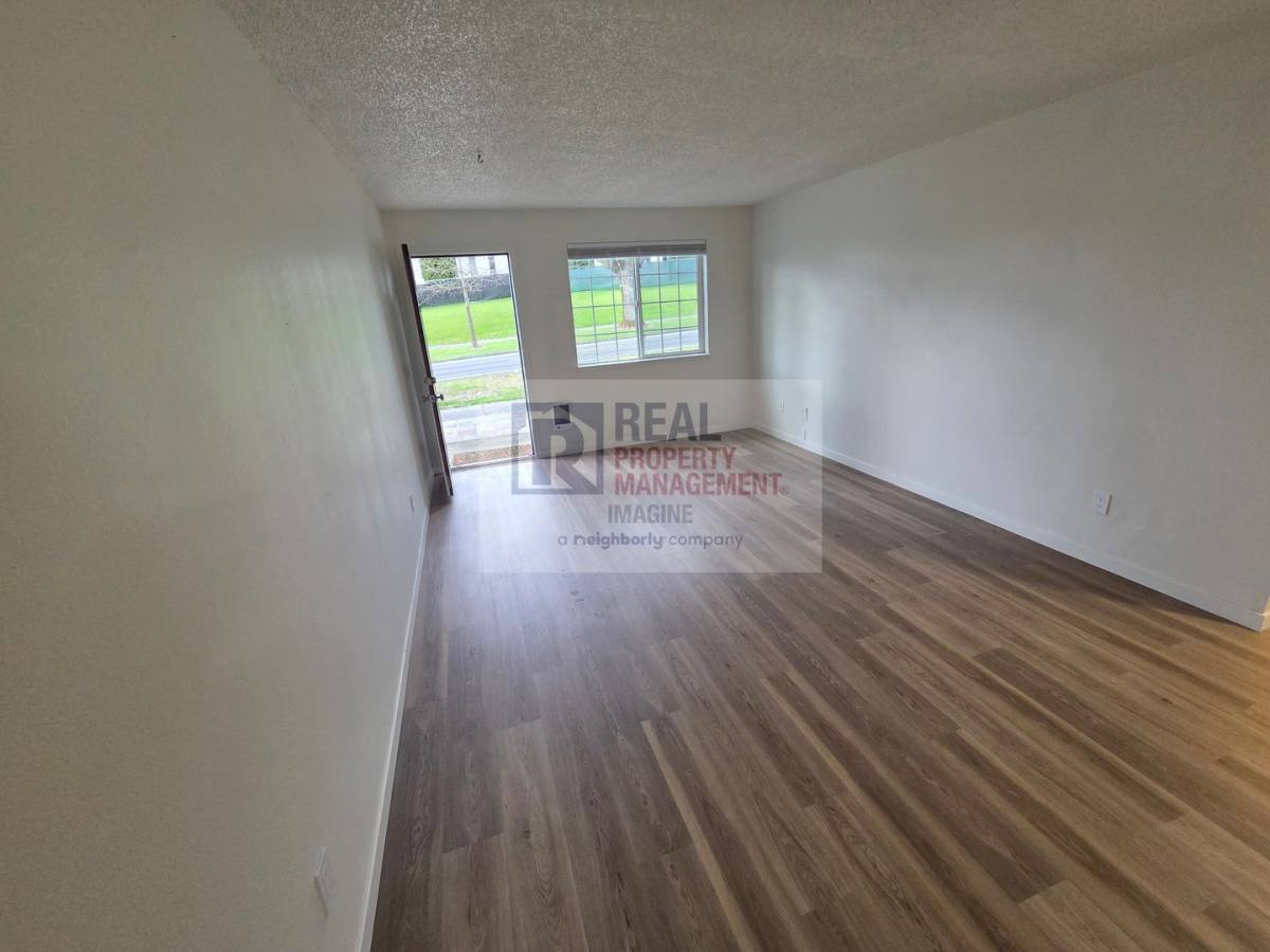 Apartment for rent at 1015 Legion Way SE, Olympia, WA 98501
