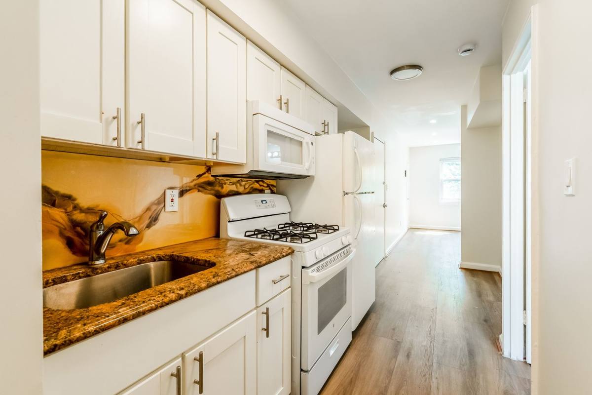 Apartment for rent at 127 17th St SE, Washington, DC 20003