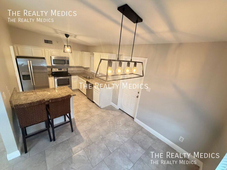 House for rent at 3612 Surrey Dr, Orlando, FL 32812
