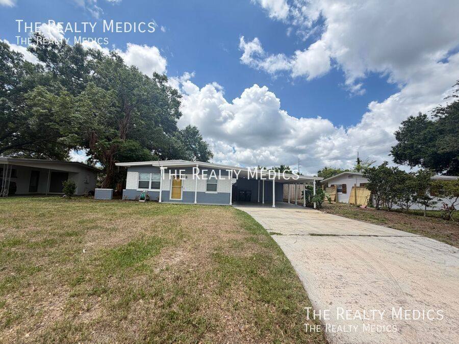 House for rent at 3612 Surrey Dr, Orlando, FL 32812