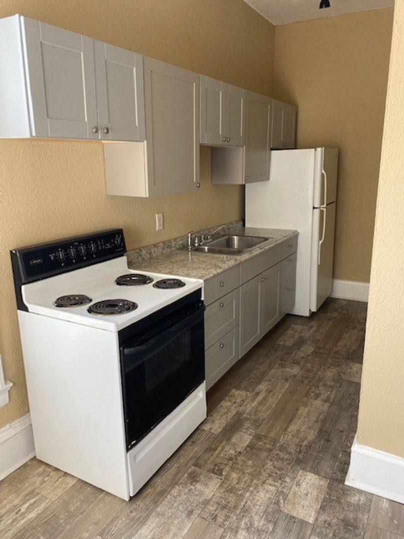 Apartment for rent at 735 N Westmoreland, Orlando, FL 32804