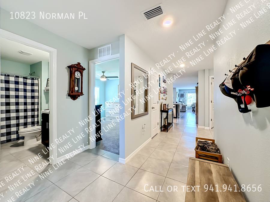 House for rent at 10823 Norman Place, Parrish, FL 34219