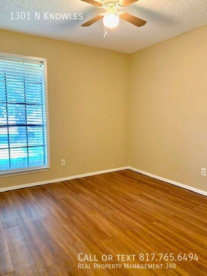 House for rent at 1301 N Knowles, Fort Worth, TX 76179