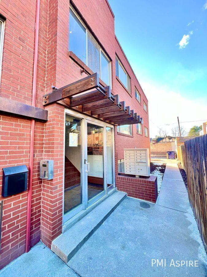 Apartment for rent at 65 N Ogden St #101, Denver, CO 80218