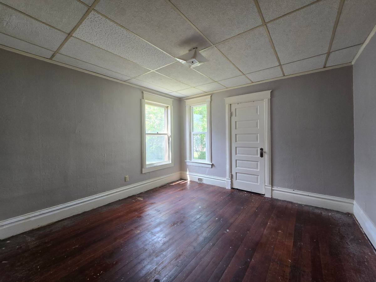 Apartment for rent at 1217 Palmer, Miles City, MT 59301