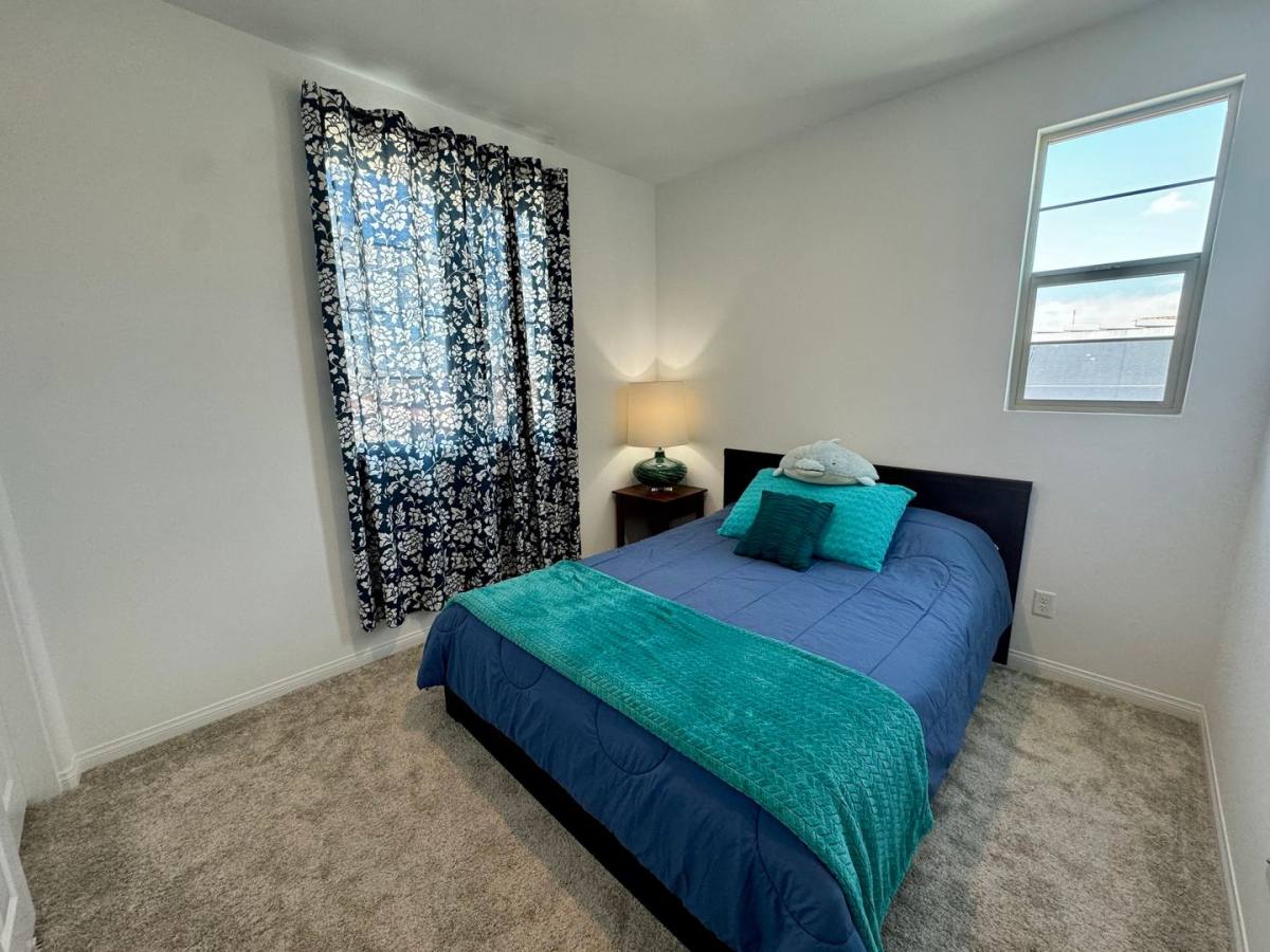Condo for rent at 7508 Botany St, Chino, CA 91708
