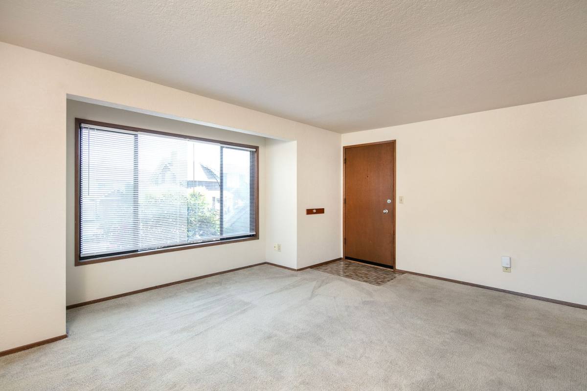 Apartment for rent at 1414 34th St, Everett, WA 98201