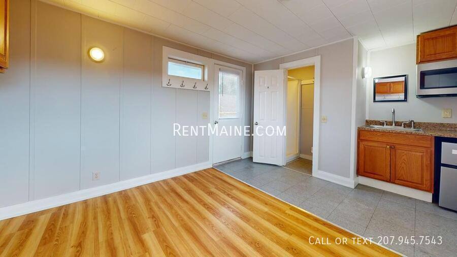 Apartment for rent at 18 Main Rd #5, Holden, ME 04429