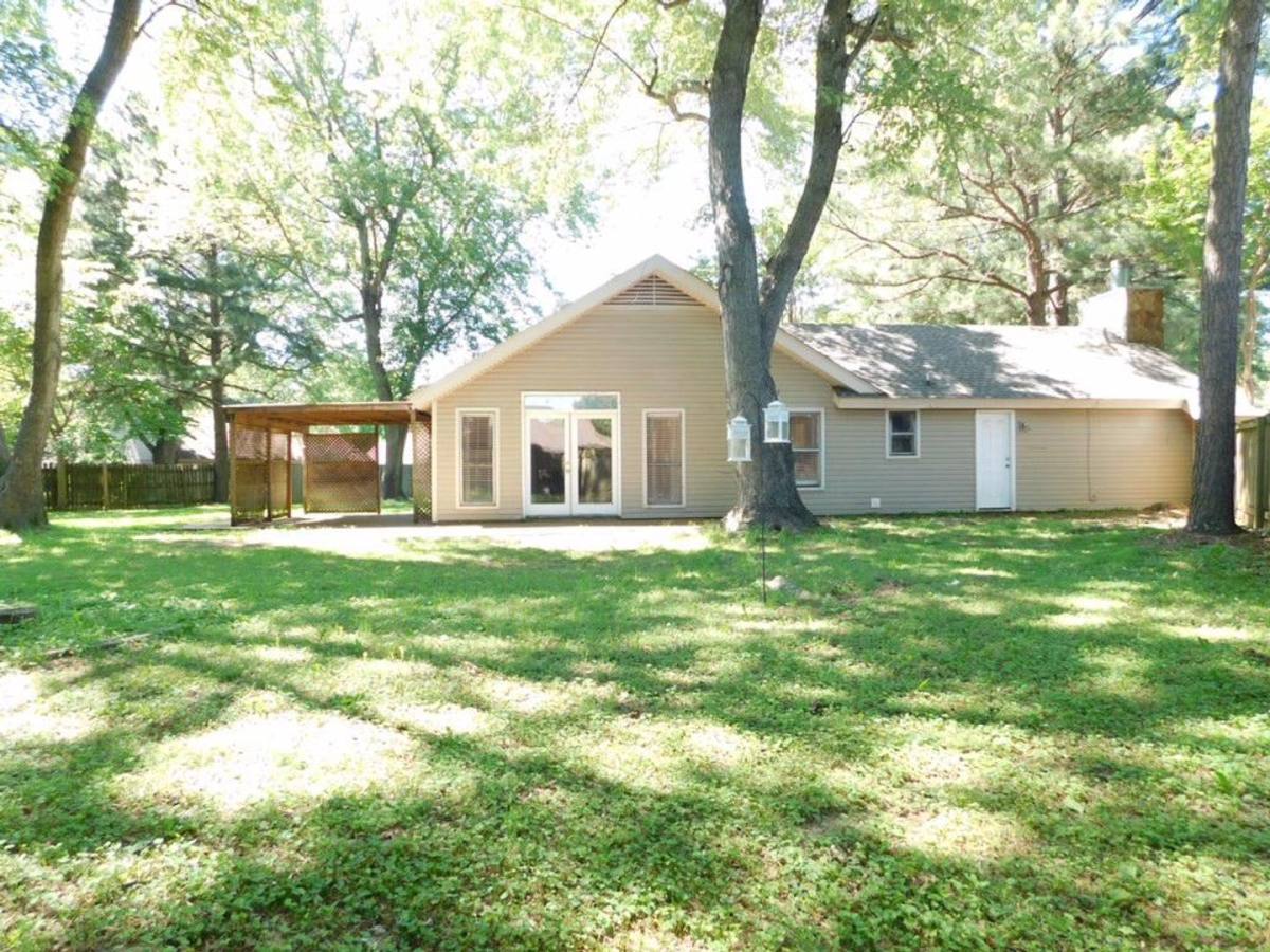 House for rent at 1411 Leafhaven Cove, Cordova, TN 38016