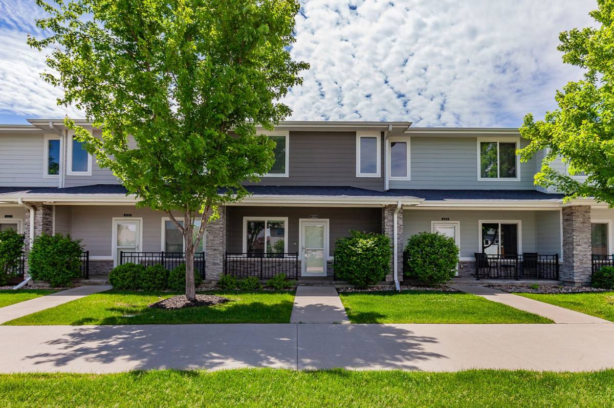 House for rent at 620 SE Westown Parkway, Waukee, IA 50263