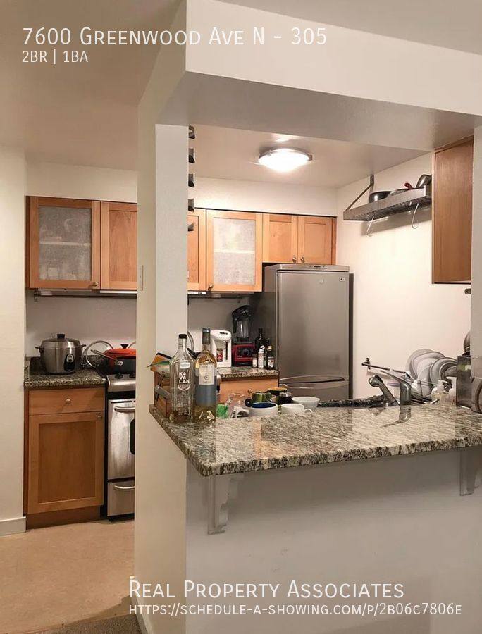 Condo for rent at 7600 Greenwood Ave N #305, Seattle, WA 98103