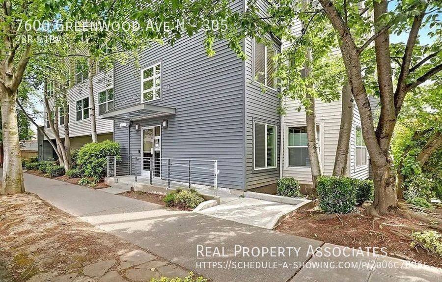 Condo for rent at 7600 Greenwood Ave N #305, Seattle, WA 98103