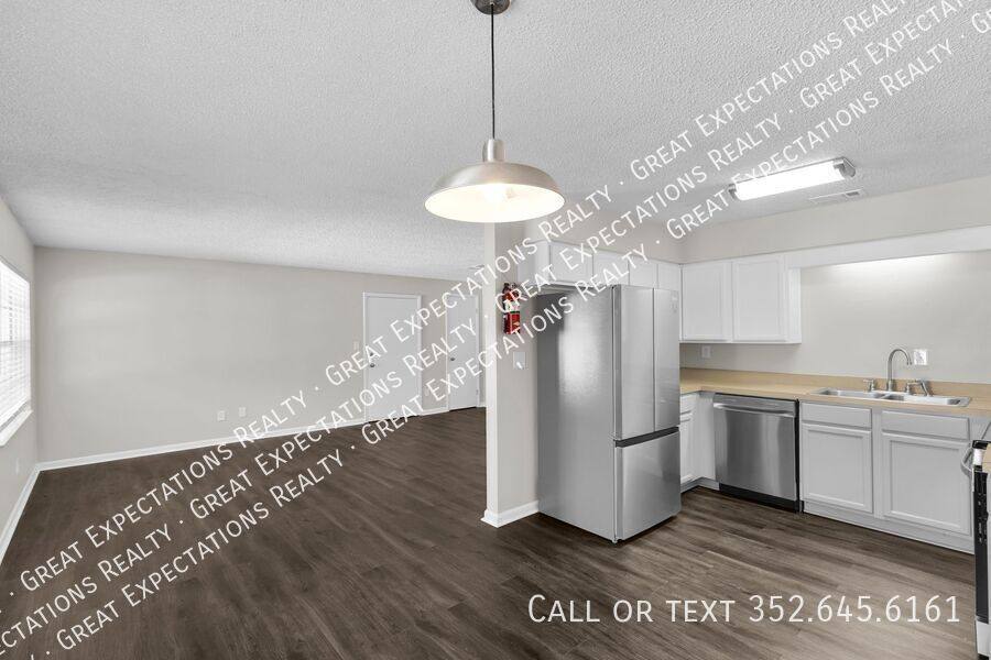 Apartment for rent at 131 SE 13th Ave, Ocala, FL 34470