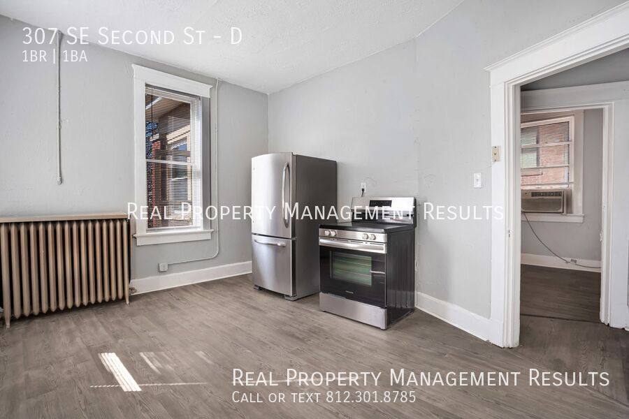 Apartment for rent at 307 SE Second St #D, Evansville, IN 47713
