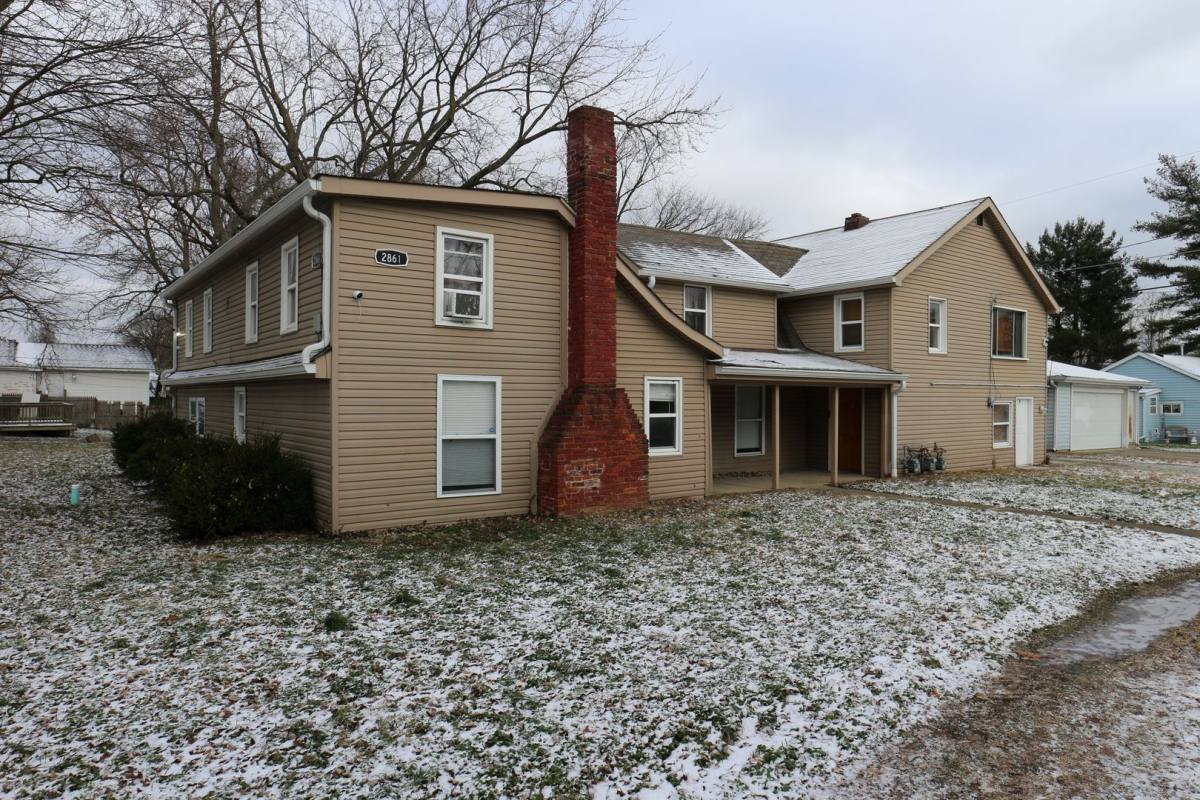 Apartment for rent at 2861 S Roena St, Indianapolis, IN 46241