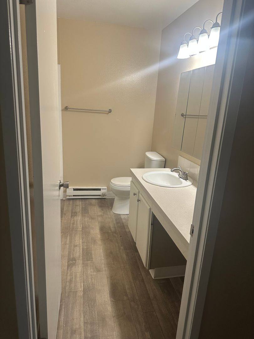Apartment for rent at 770 Evergreen Rd, Woodburn, OR 97071