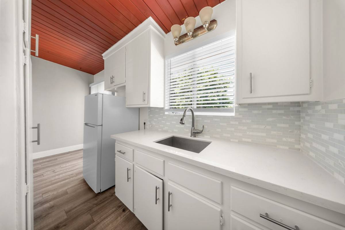 Apartment for rent at 16421-16441 Cornuta, Bellflower, CA 90706