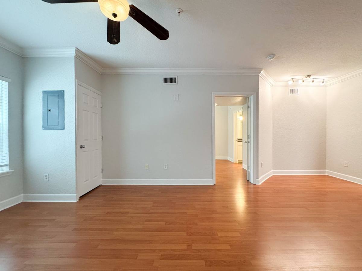 Apartment for rent at 202 E S St #3044, Orlando, FL 32801