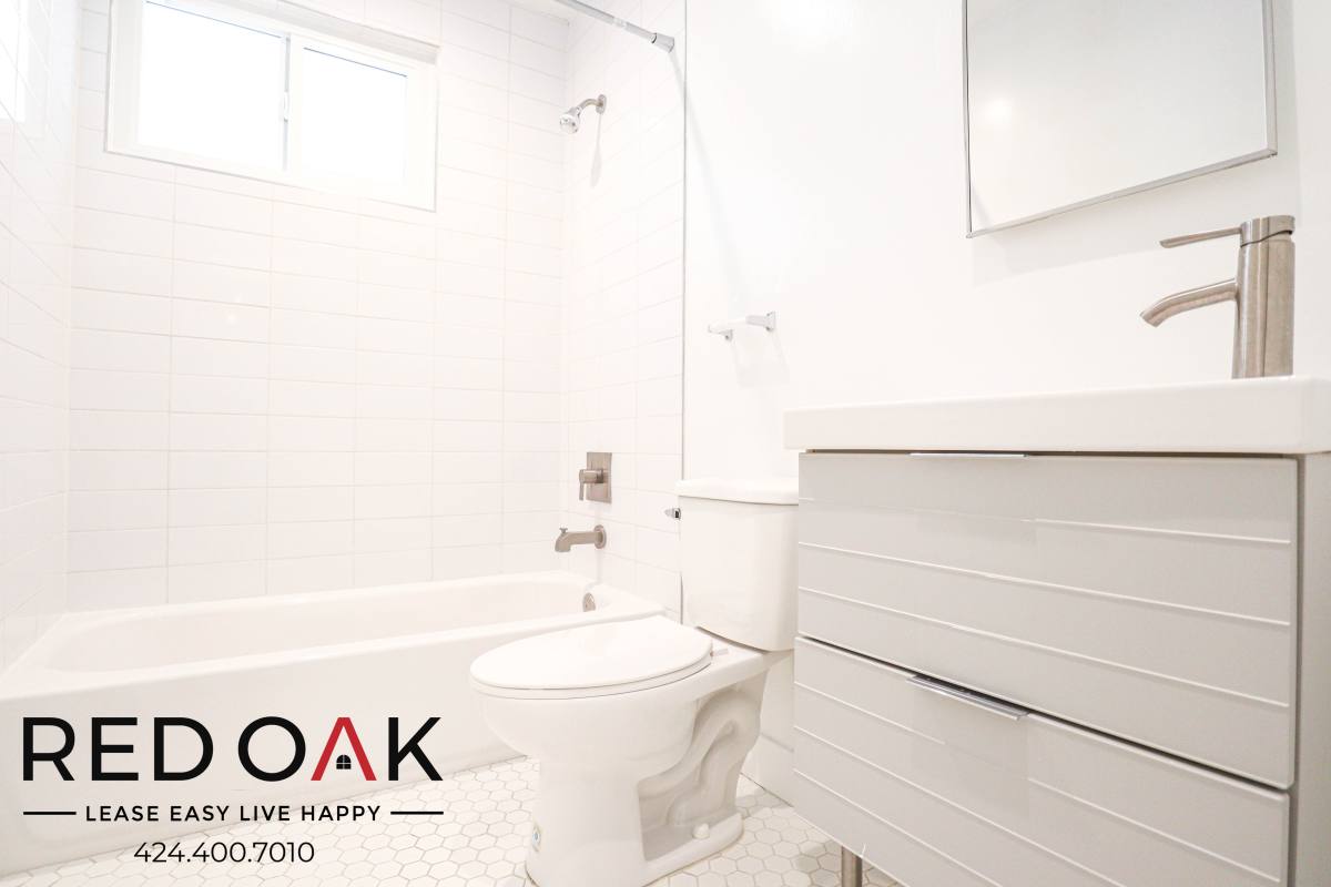 Condo for rent at 1245 Magnolia Ave #5, Los Angeles, CA 90006