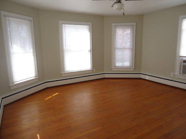 Apartment for rent at 702 W Main St, Elizabeth City, NC 27909