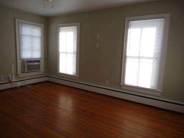 Apartment for rent at 702 W Main St, Elizabeth City, NC 27909