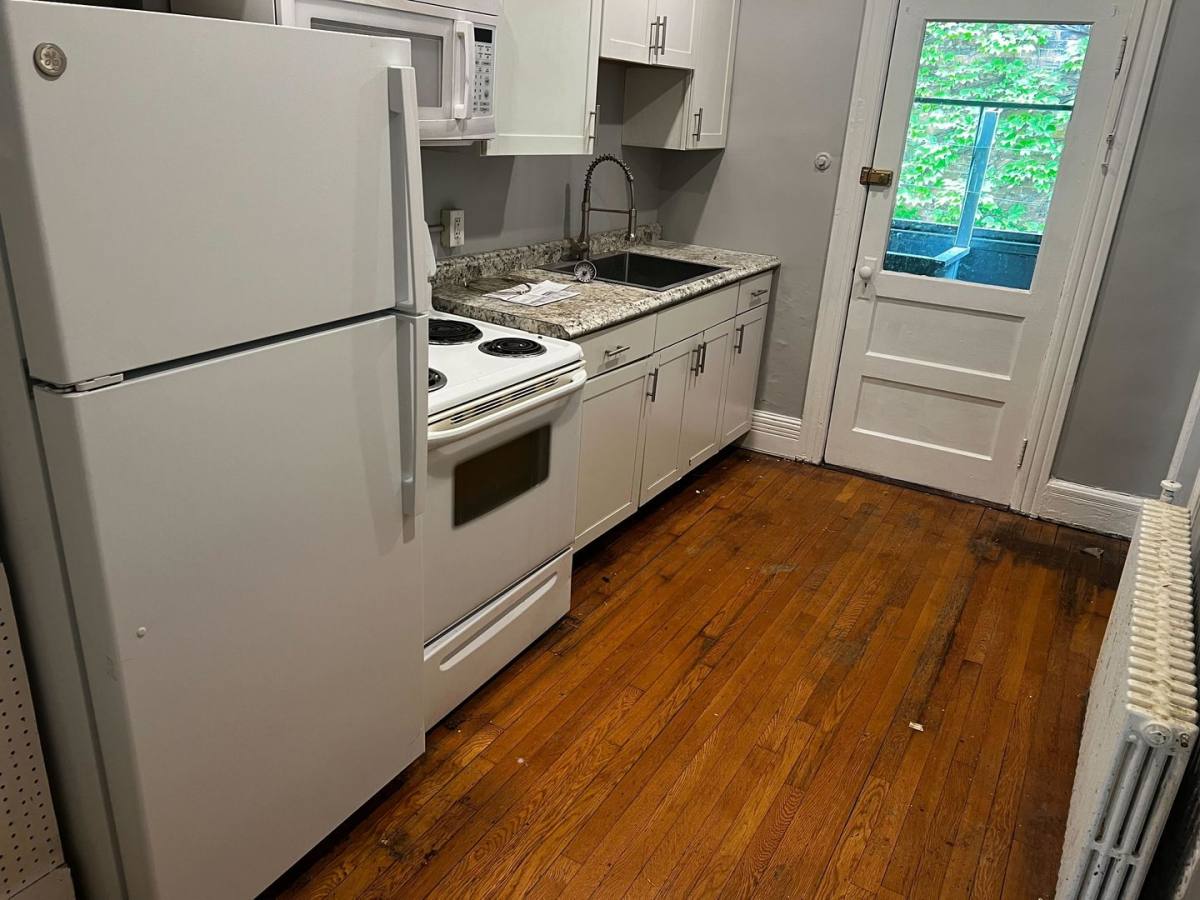 Apartment for rent at 240 Elm St, Albany, NY 12202
