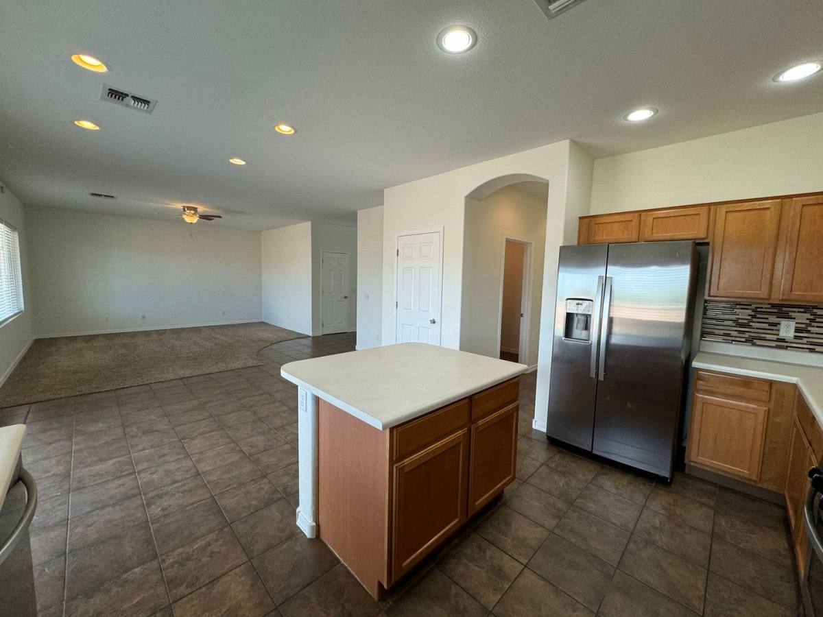 House for rent at 15000 S Camino Rio Puerco, Sahuarita, AZ 85629