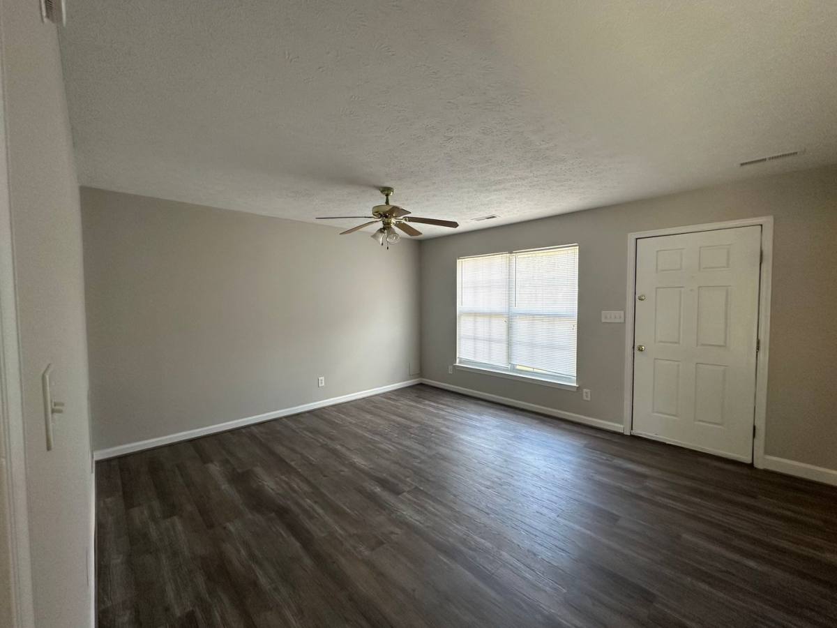 Townhouse for rent at 273 Mulberry Circle, Lynchburg, VA 24502