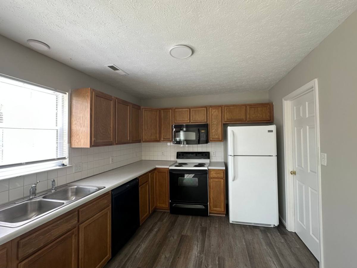 Townhouse for rent at 273 Mulberry Circle, Lynchburg, VA 24502
