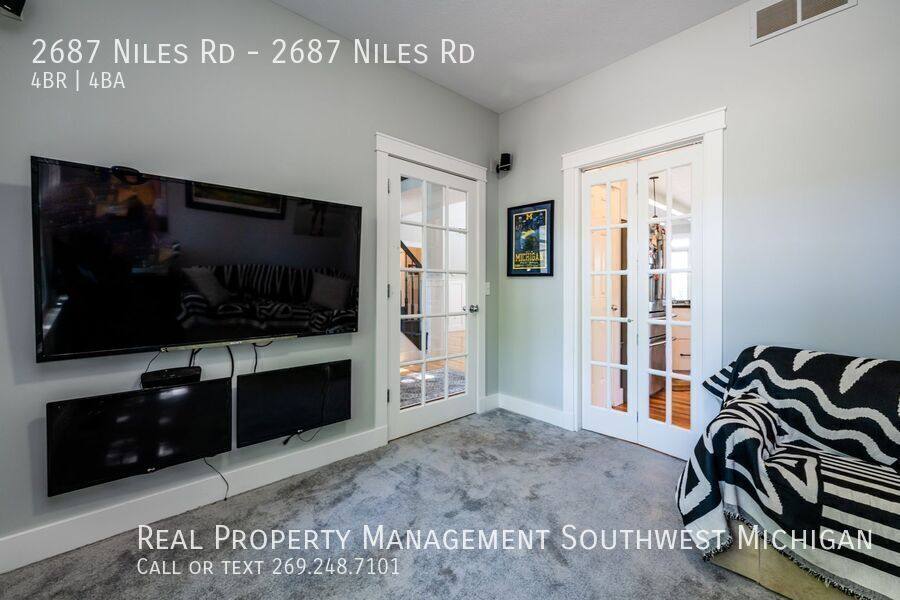 Apartment for rent at 2687 Niles Rd, Saint Joseph, MI 49085