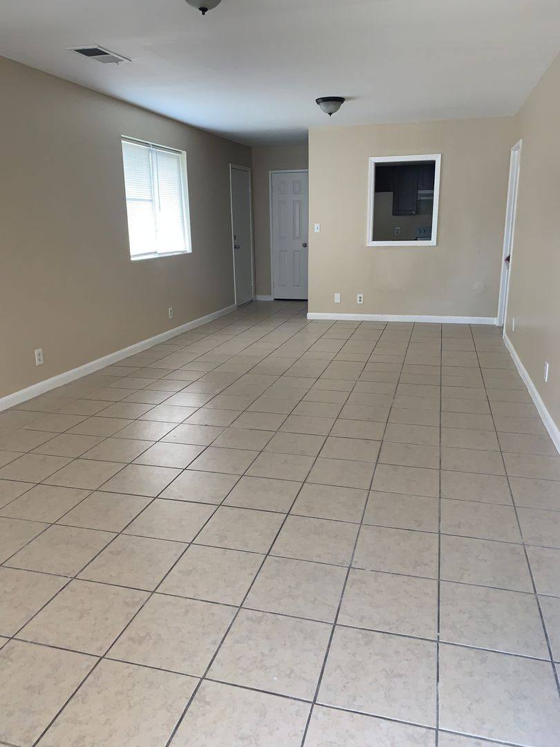 Townhouse for rent at 217 Hunters Lane, Eagle Lake, TX 77434