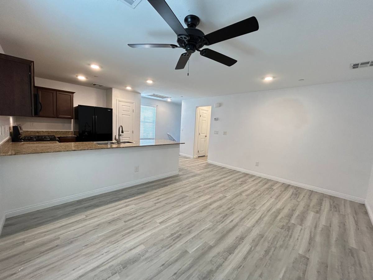Townhouse for rent at 4552 Dover Straight St, Las Vegas, NV 89115