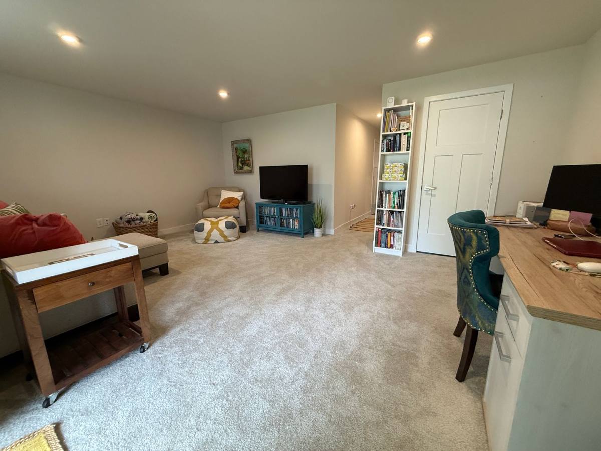 Townhouse for rent at 105 Big Woods Dr, Poquoson, VA 23662