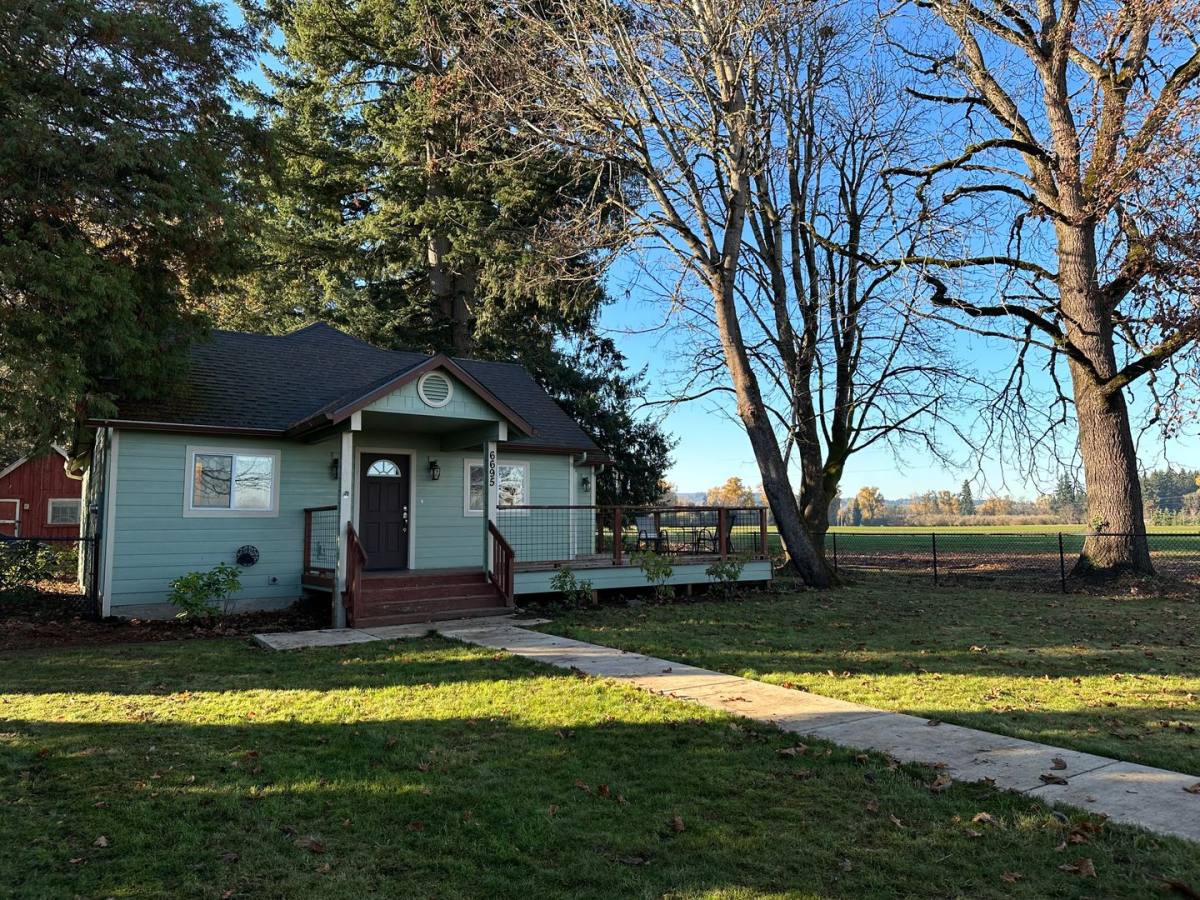 6695 22nd Ave N, Salem, OR 97303