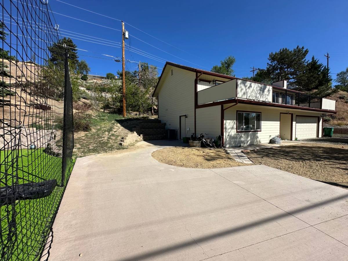 House for rent at 2677 Rodney Dr, Reno, NV 89509