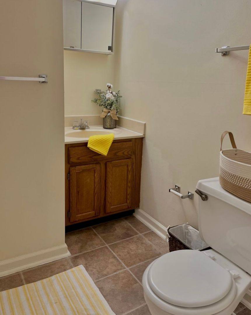 Apartment for rent at 390 Gibson Lane, Richmond, KY 40475