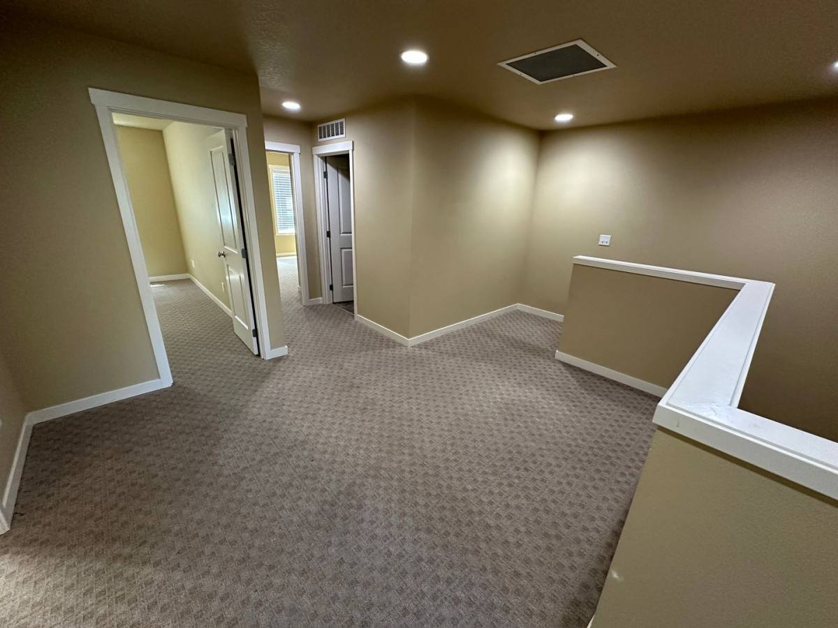 Townhouse for rent at 3510 Hepburn St NE, Olympia, WA 98516